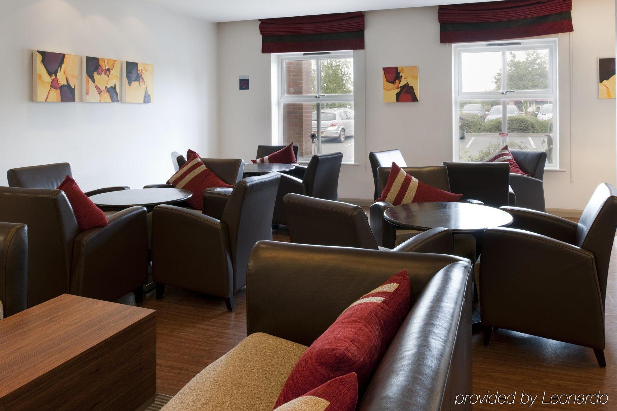 Holiday Inn Express Derby Pride Park By Ihg Dalaman gambar